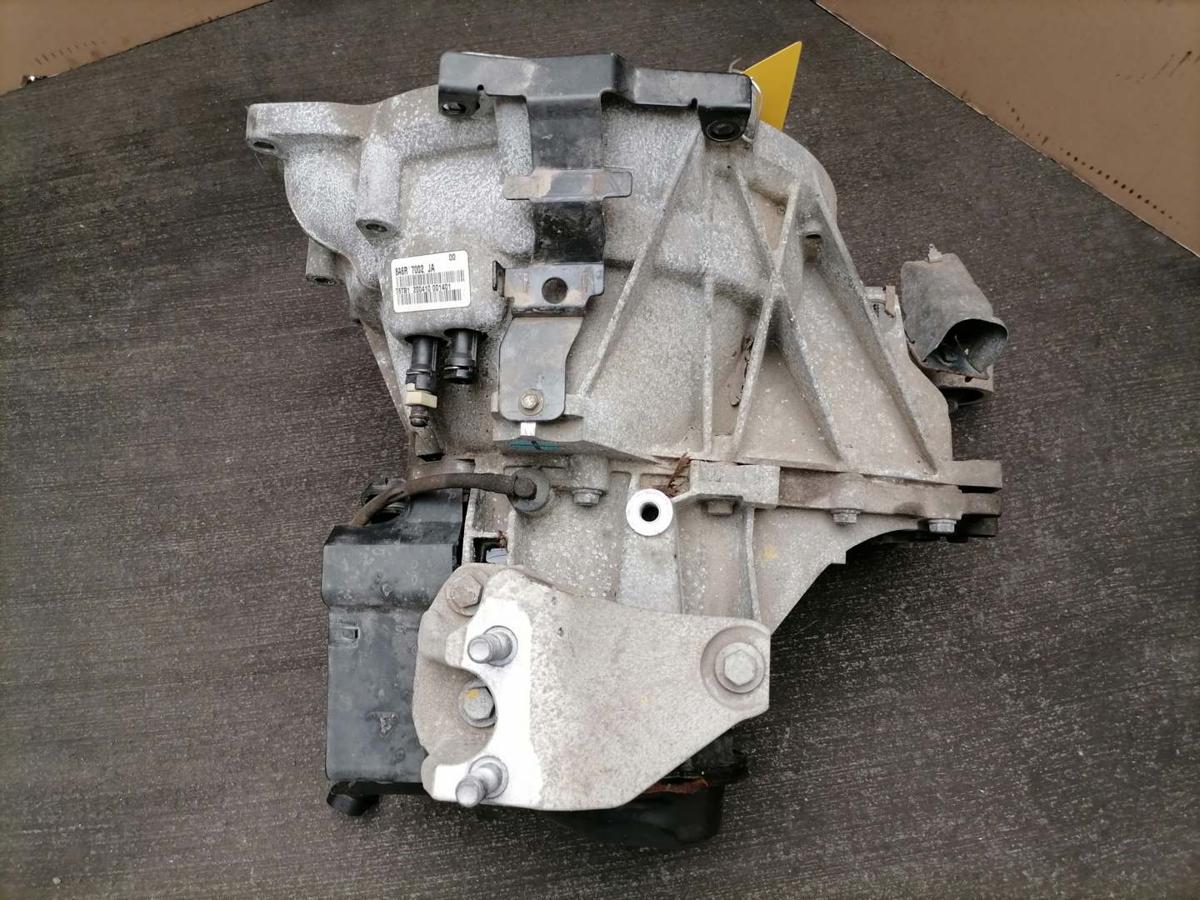 Ford Fiesta JA8 Bj.2010 original 5 Gang Schaltgetriebe 8A6R7002JA 1,2 44KW